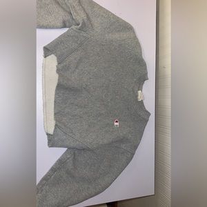 grey champion cropped crew neck